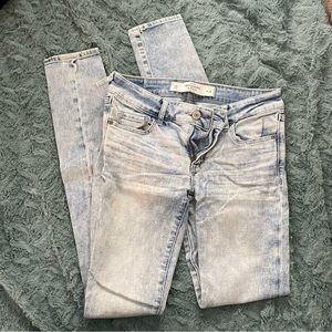 Abercrombie & Fitch ANF Acid Wash Skinny Jean
